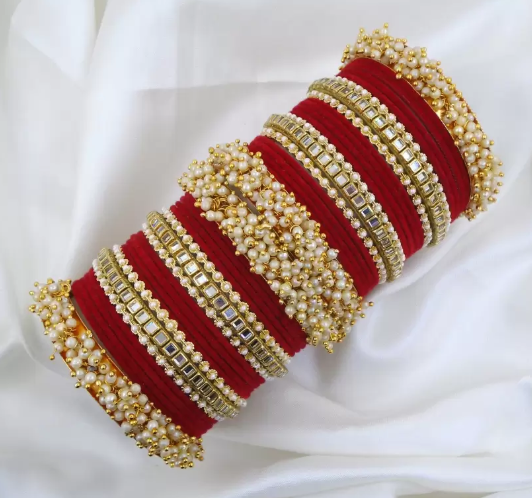 Traditional Red Dulhan Bangles Set