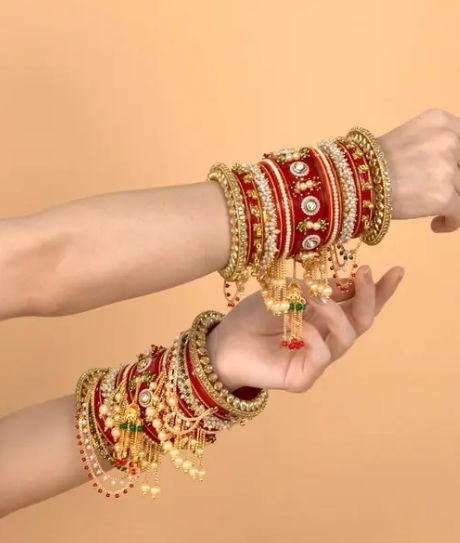 Traditional Red Dulhan Bangles Set
