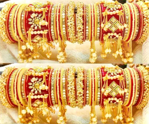 Traditional Red Dulhan Bangles Set